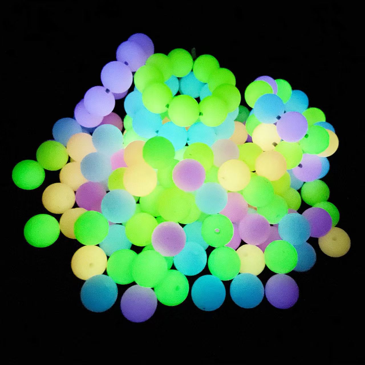 15mm Round Silicone Beads - Glow in the Dark